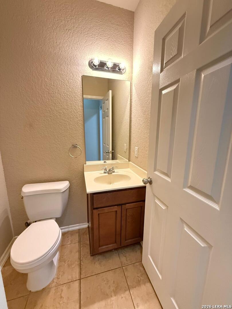 1015 Iris Path San Antonio TX 78245