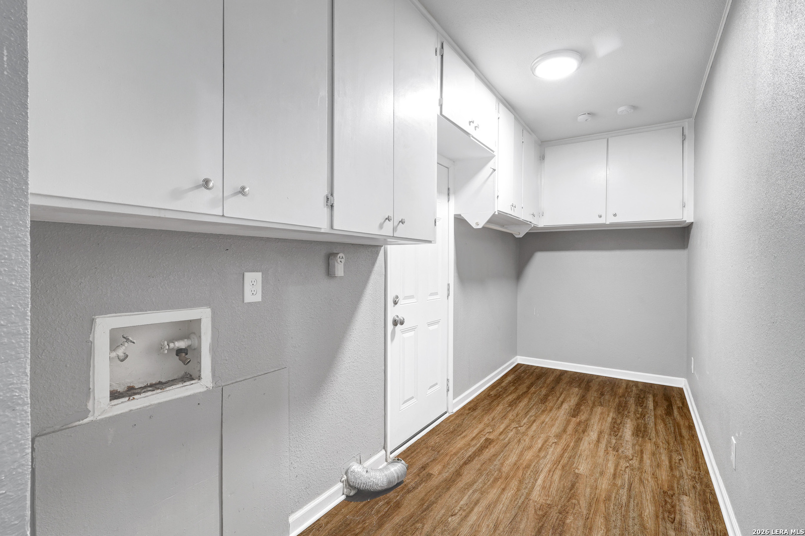 5702 Charlie Chan Drive San Antonio TX 78240