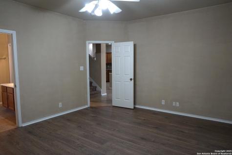 26610 Sparrow Ridge San Antonio TX 78261