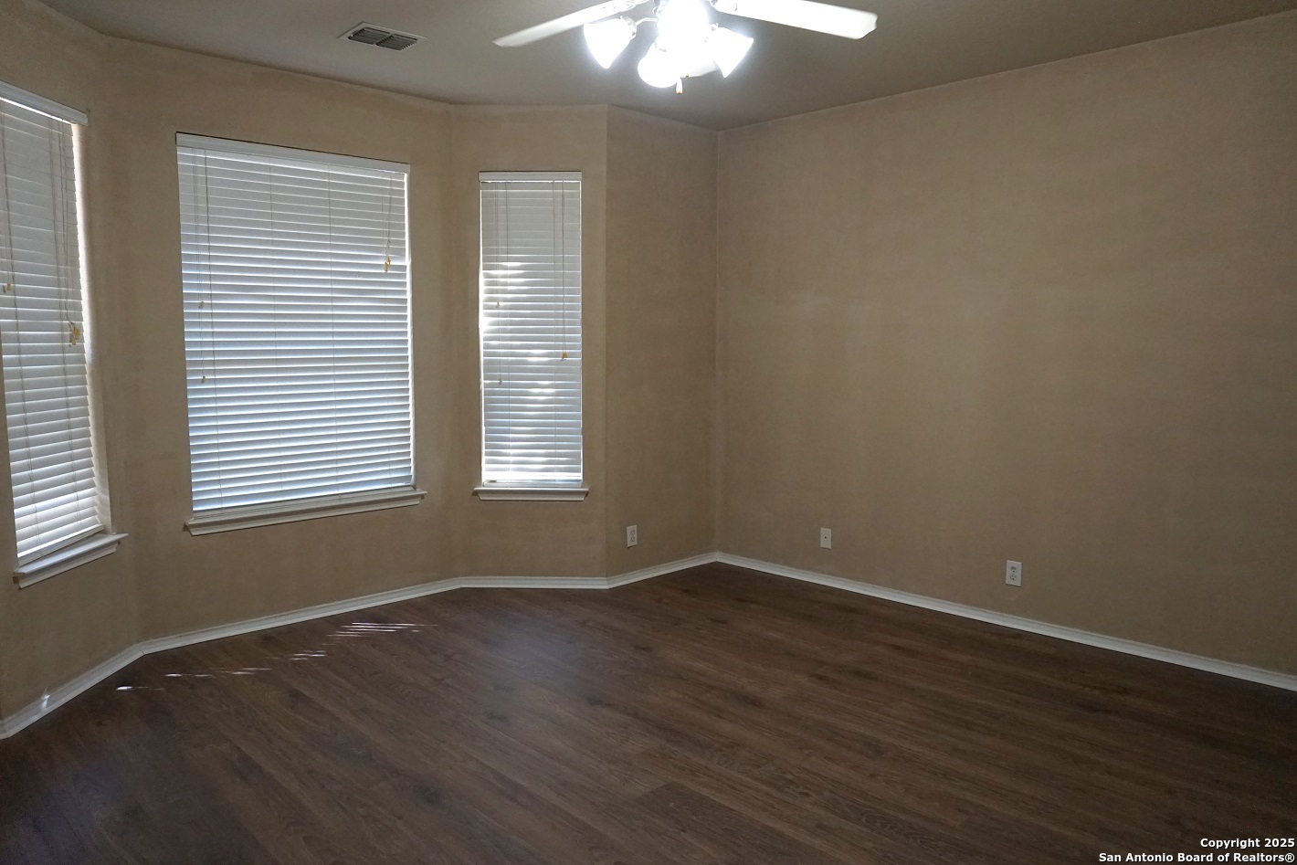 26610 Sparrow Ridge San Antonio TX 78261