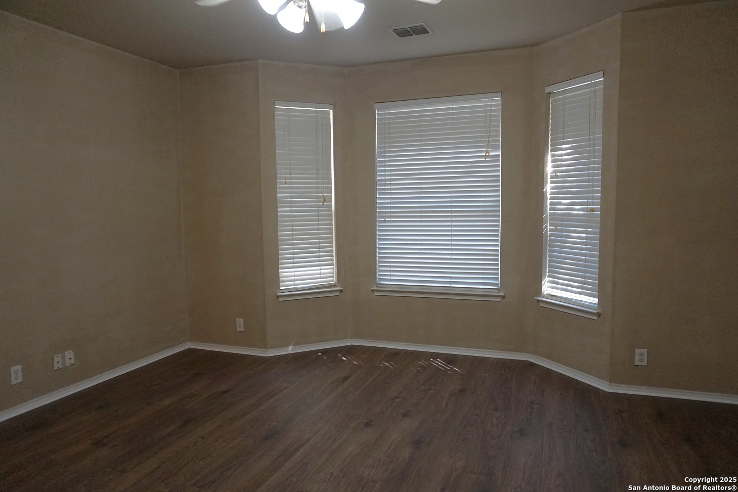 26610 Sparrow Ridge San Antonio TX 78261
