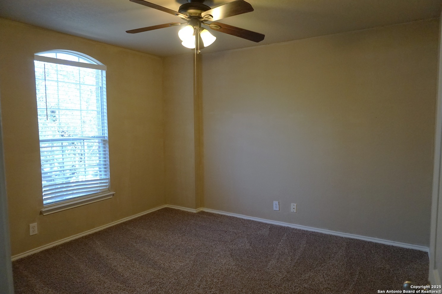 26610 Sparrow Ridge San Antonio TX 78261