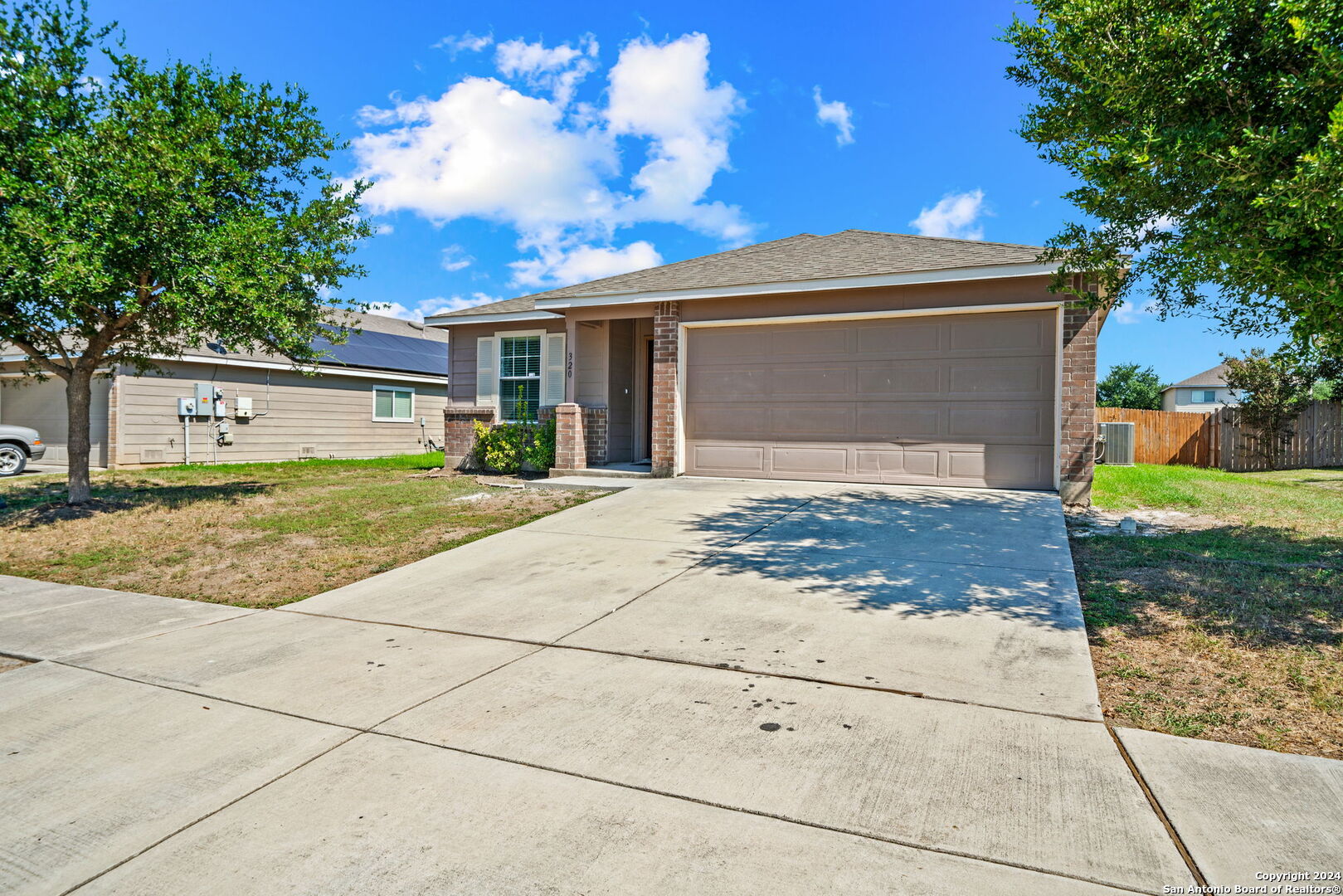 320 Lonestar Gait Schertz TX 78154