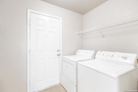 13415 Rhodes Villa San Antonio TX 78249