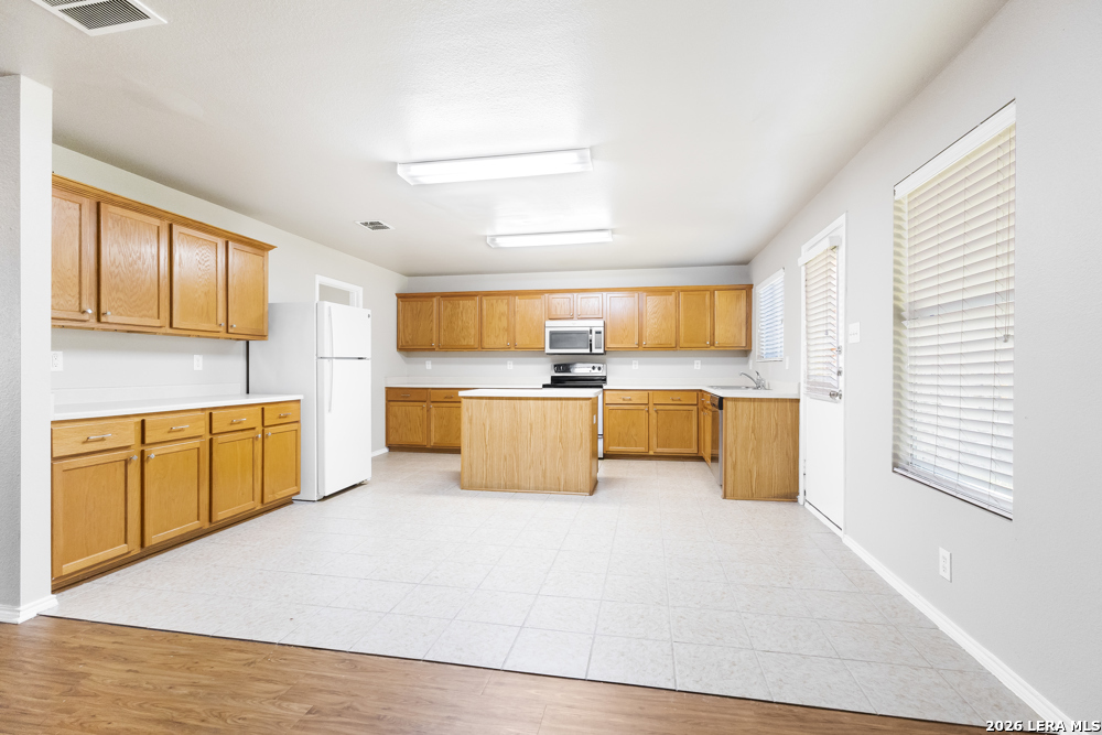 13415 Rhodes Villa San Antonio TX 78249