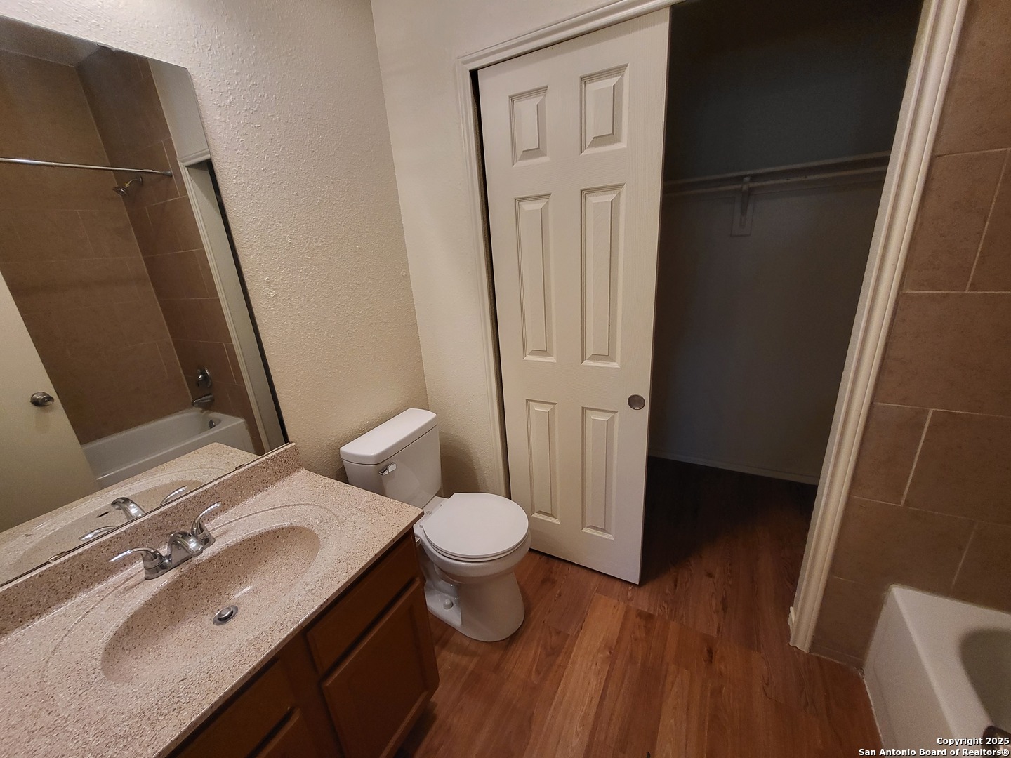 3405 Ridge Smoke San Antonio TX 78218