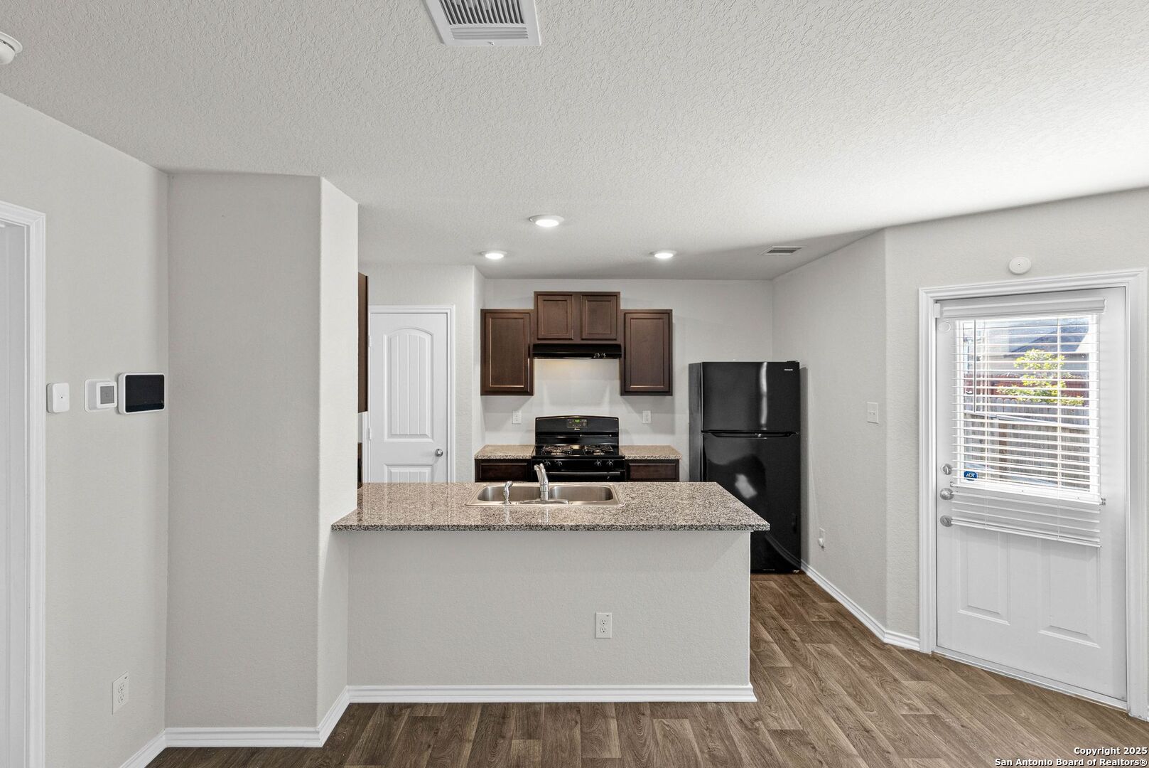 3232 Onion Creek San Antonio TX 78245