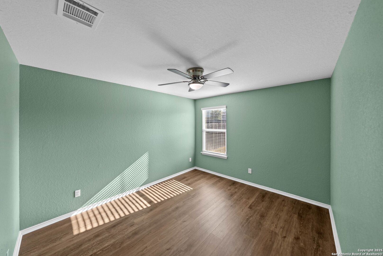 3232 Onion Creek San Antonio TX 78245