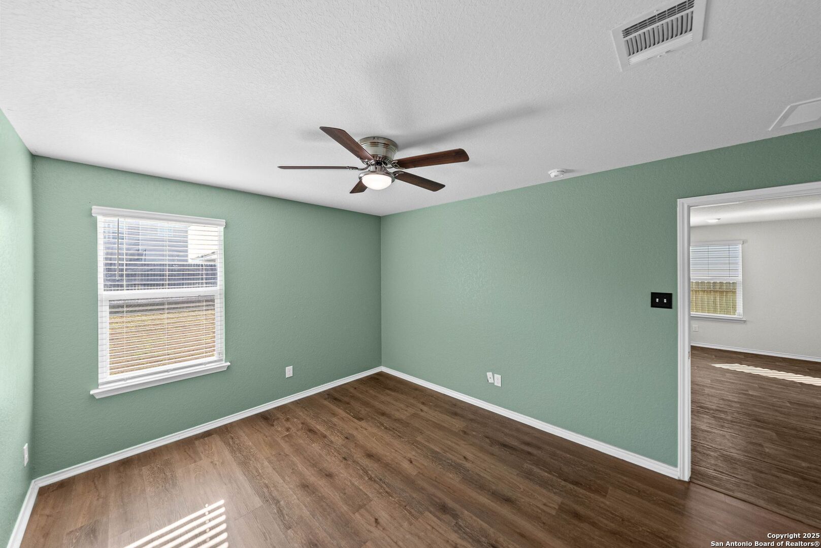 3232 Onion Creek San Antonio TX 78245