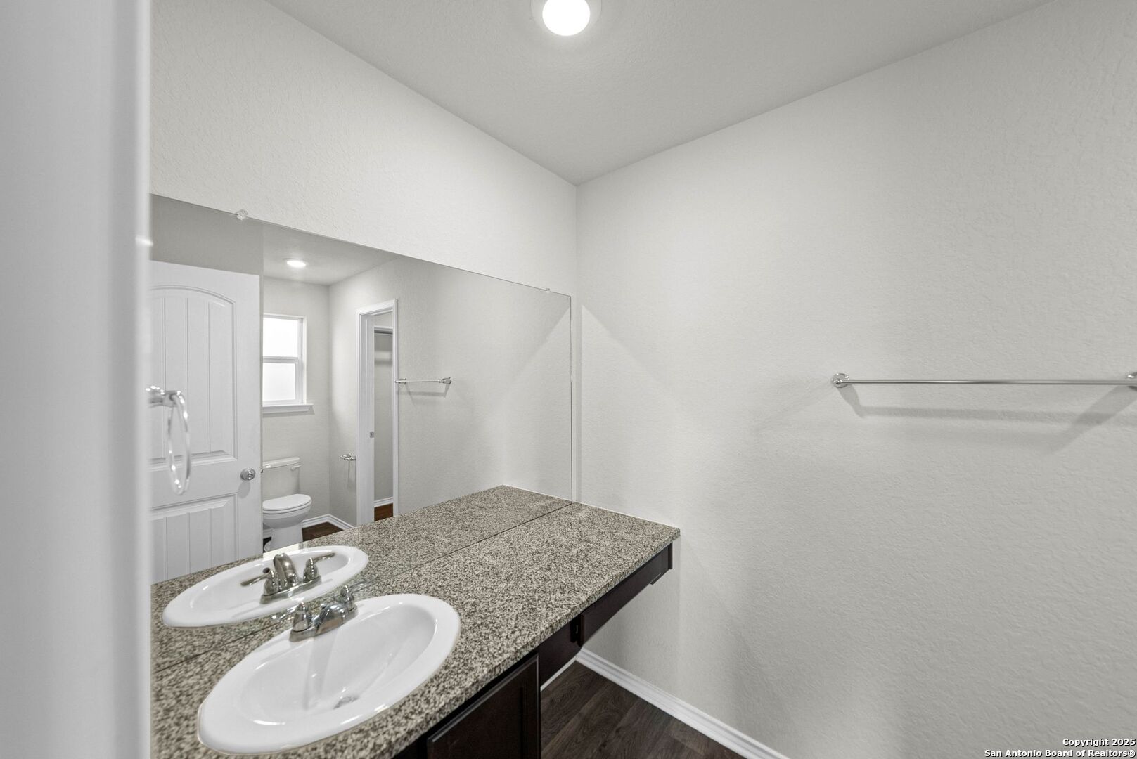 3232 Onion Creek San Antonio TX 78245