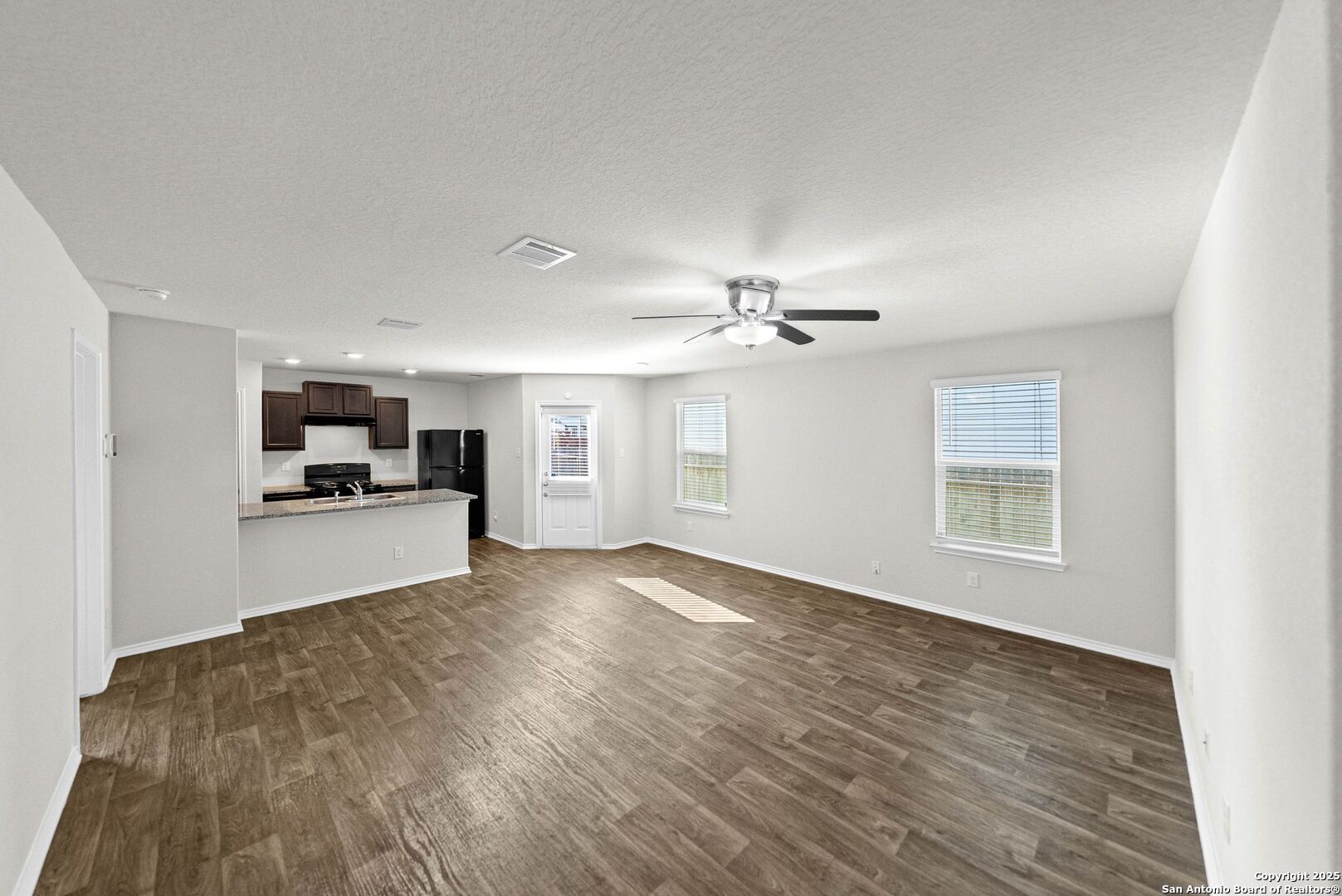 3232 Onion Creek San Antonio TX 78245