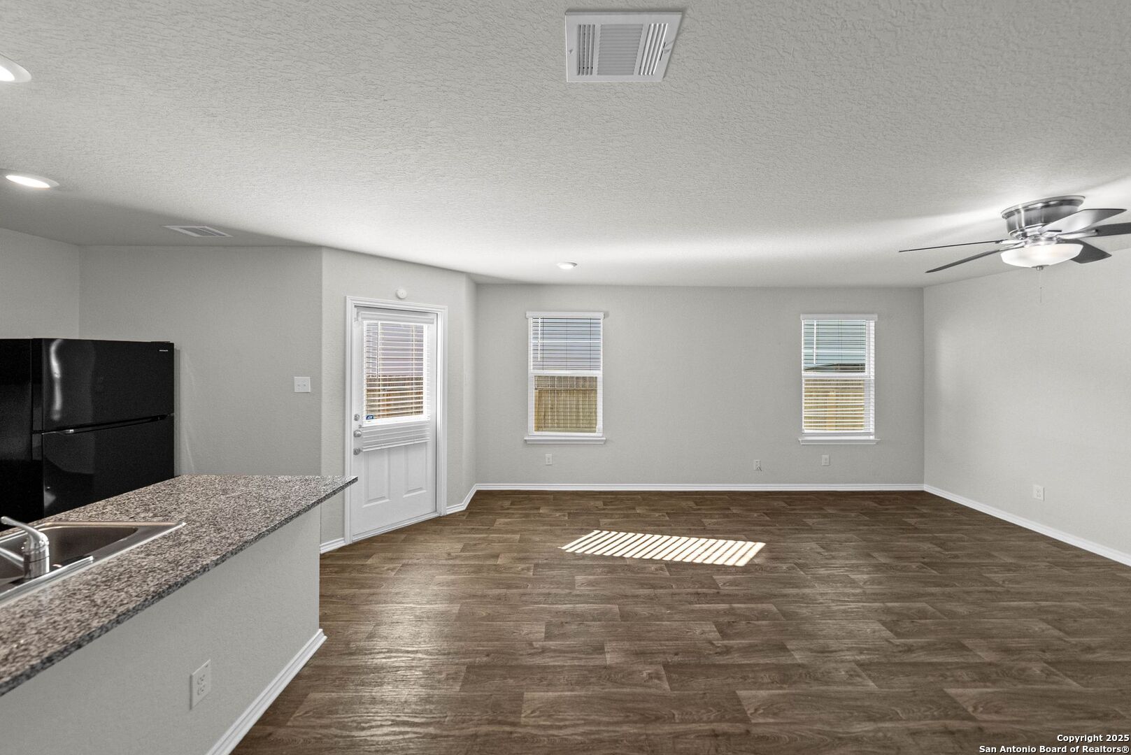 3232 Onion Creek San Antonio TX 78245