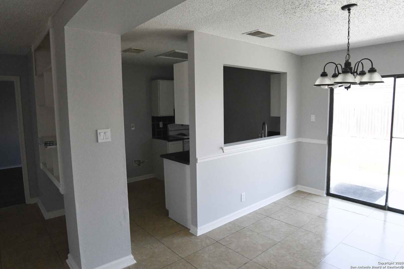 6131 Ashley Springs Drive San Antonio TX 78244