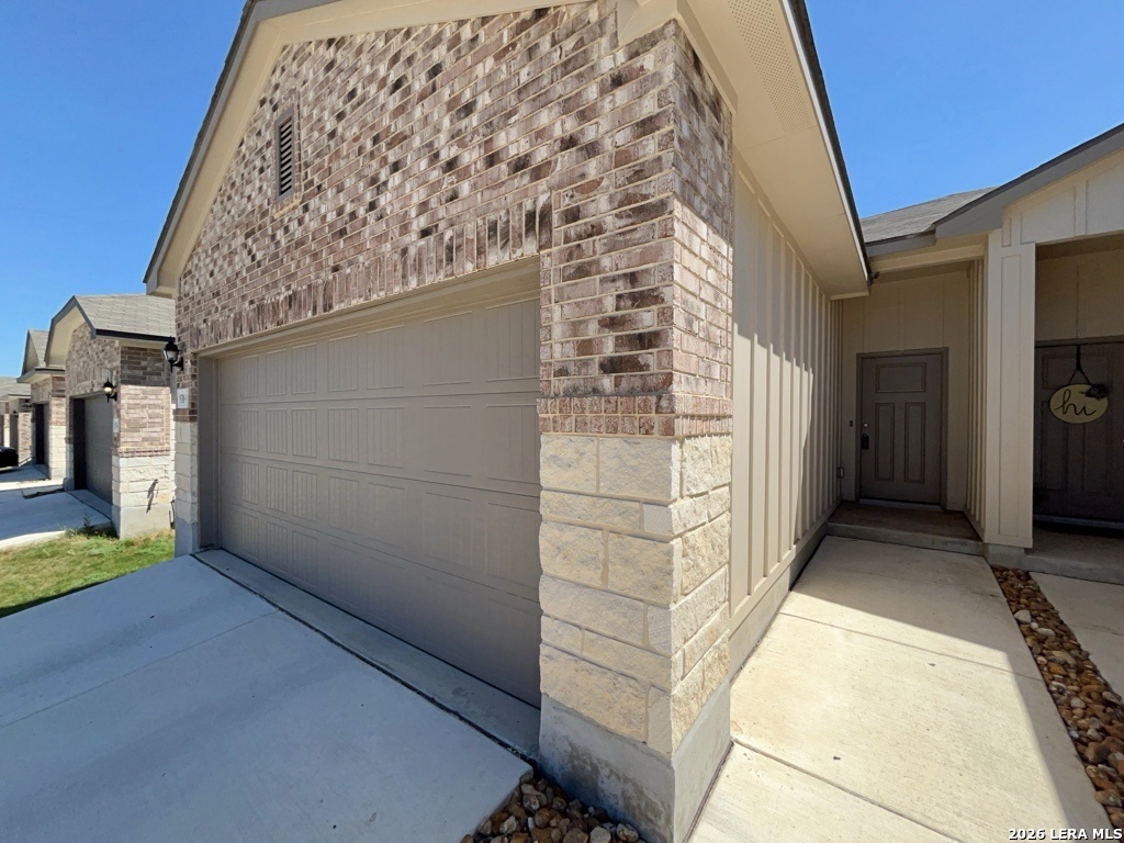 9310 Clarke Cove Converse TX 78109