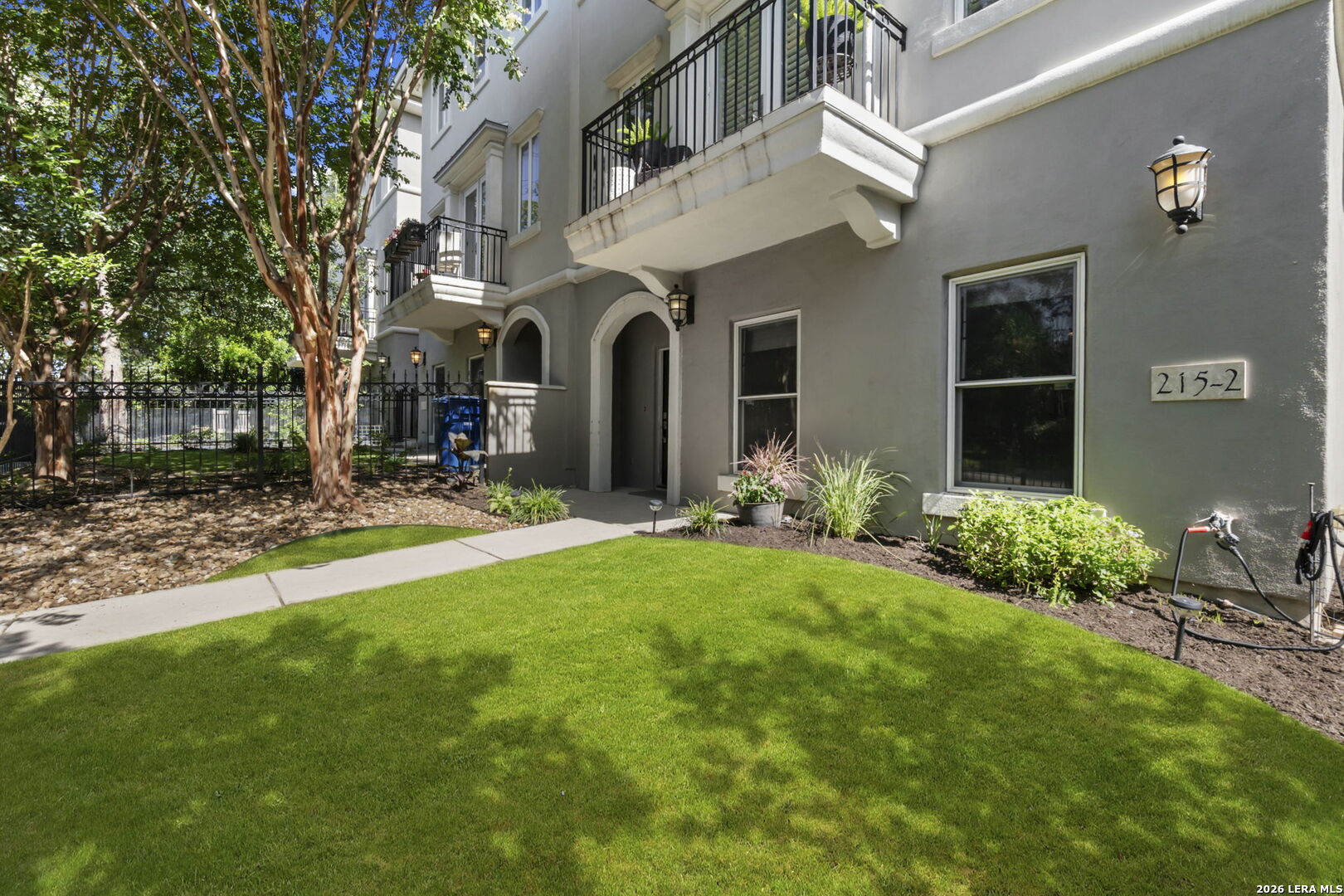 215 E Mulberry San Antonio TX 78212