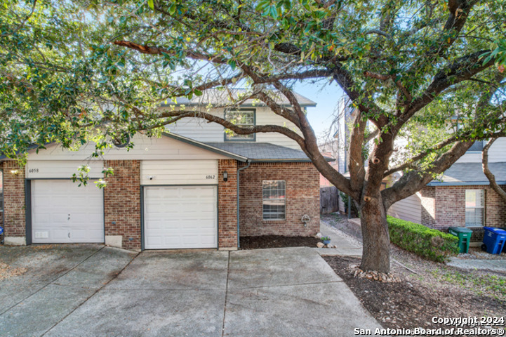 6062 Bantry Bay San Antonio TX 78240
