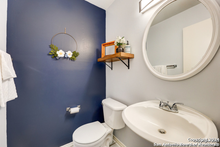 6062 Bantry Bay San Antonio TX 78240