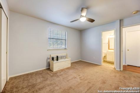 6062 Bantry Bay San Antonio TX 78240