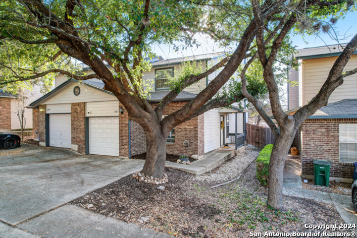 6062 Bantry Bay San Antonio TX 78240