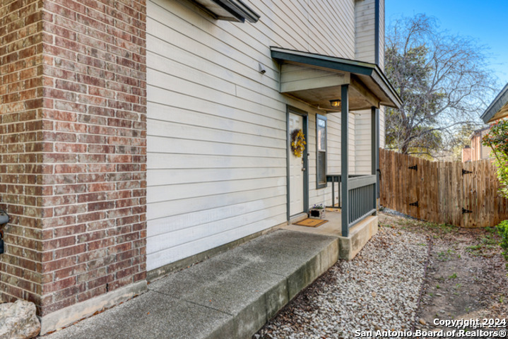 6062 Bantry Bay San Antonio TX 78240