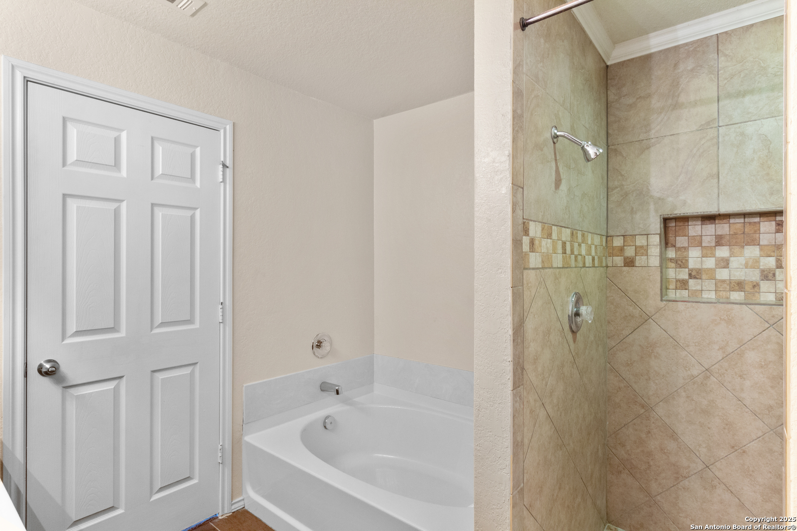 3746 Lazy Diamond Schertz TX 78154