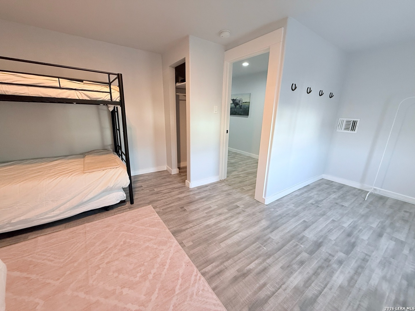 1607 N Pine Street San Antonio TX 78208