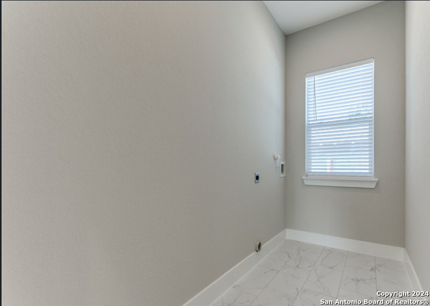 1618 W Lawndale Drive San Antonio TX 78209