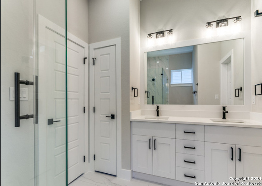 1618 W Lawndale Drive San Antonio TX 78209