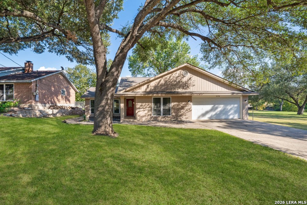 1174 Mooncrest Drive New Braunfels TX 78130