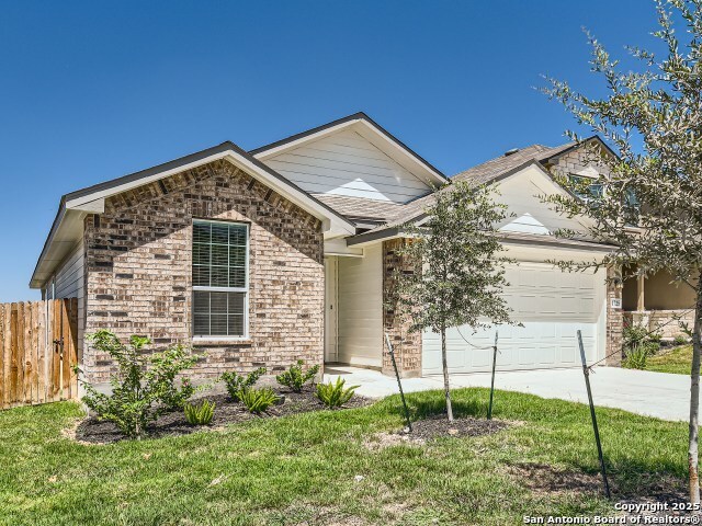 1725 Rocky Rise San Antonio TX 78245