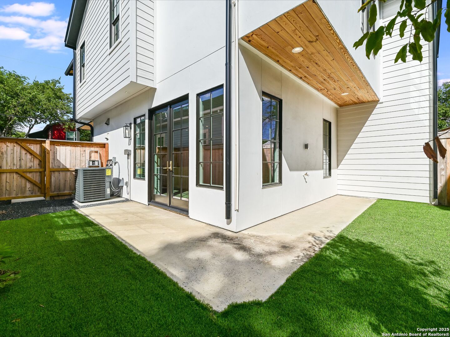 310 Lavaca Street San Antonio TX 78210