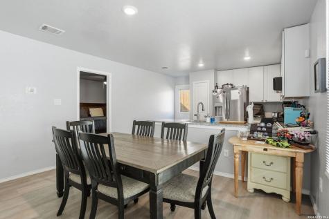 10231 Mesa Medina San Antonio TX 78252