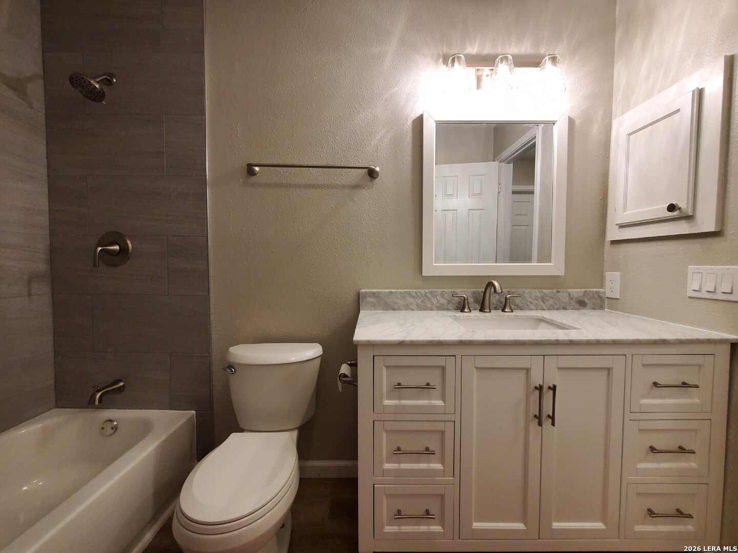 5717 Lochmoor San Antonio TX 78244