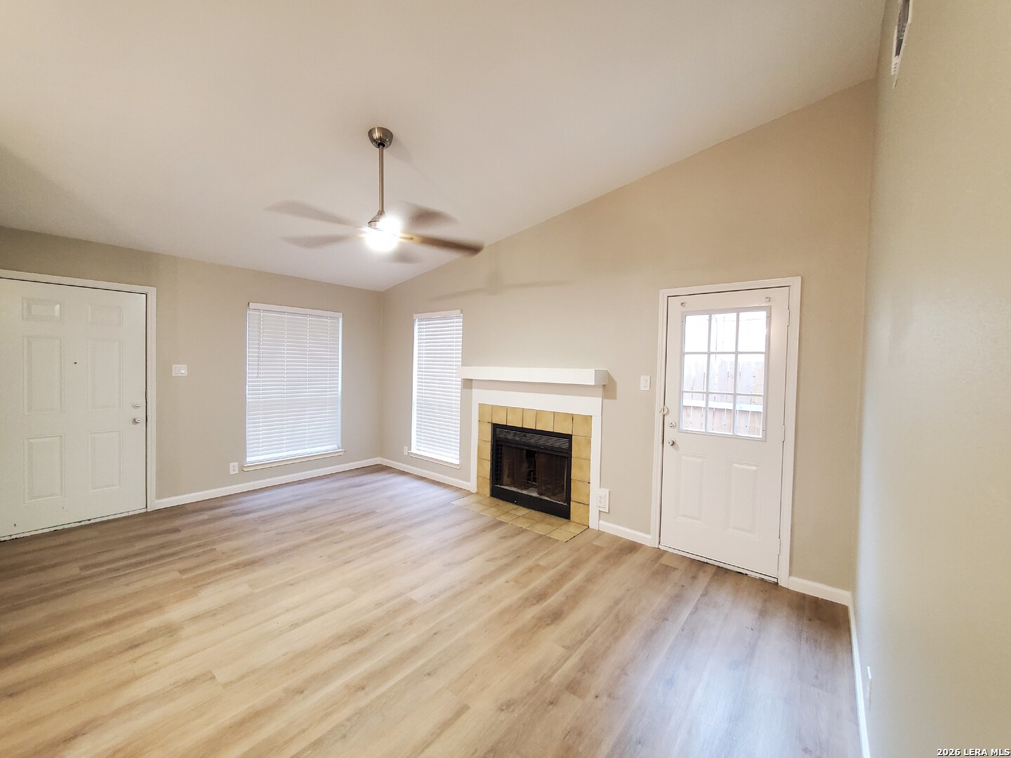 5717 Lochmoor San Antonio TX 78244
