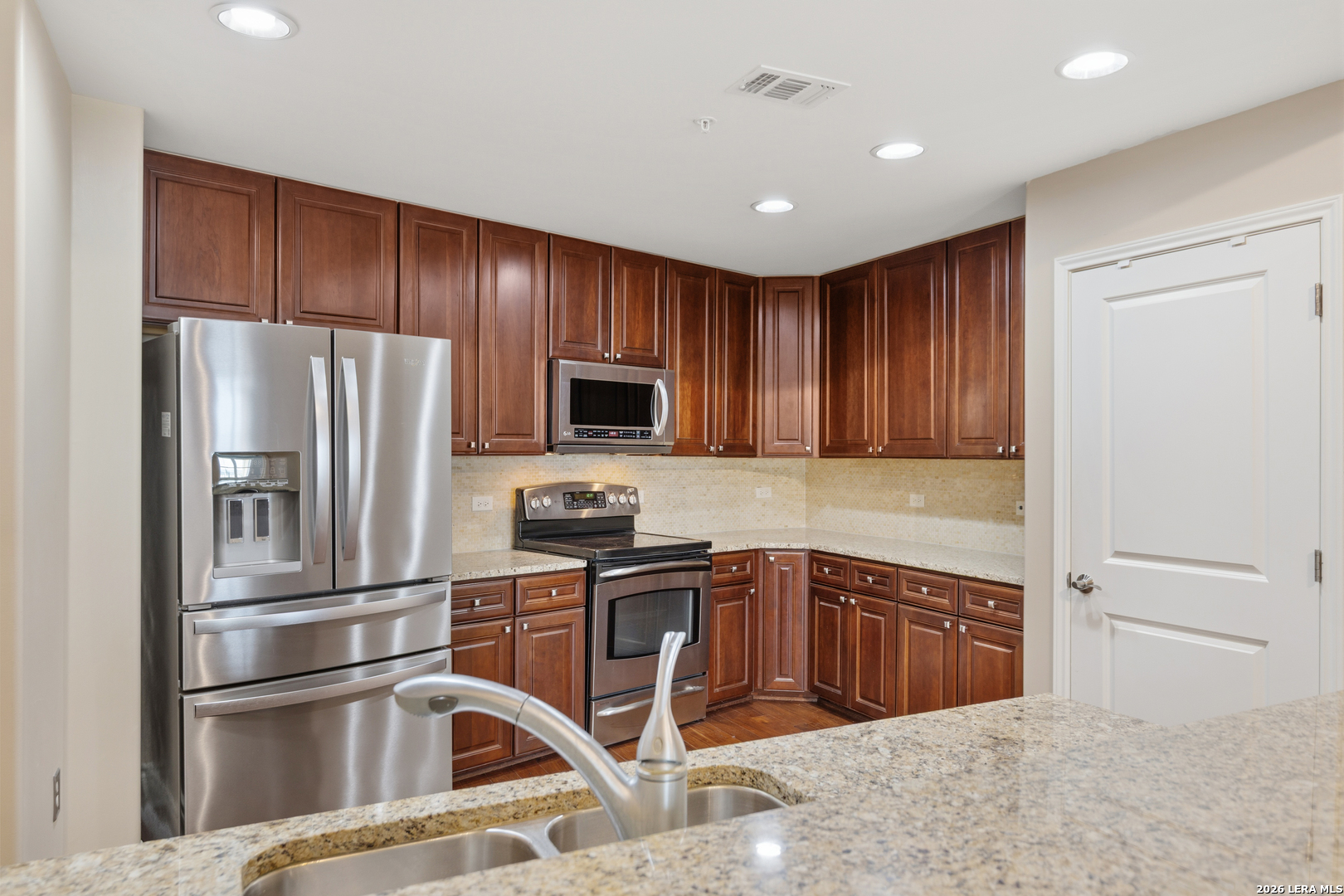 215 Center San Antonio TX 78202