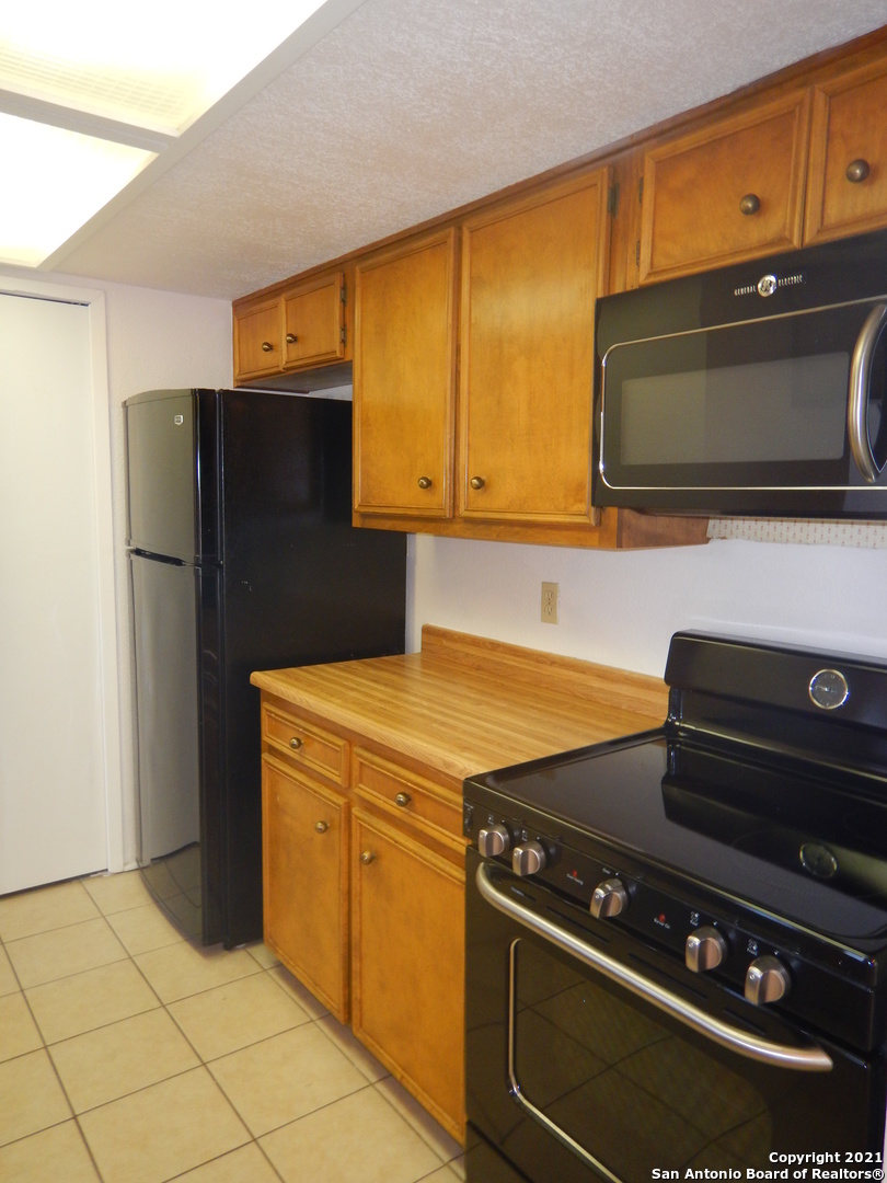 14304 Indian Woods San Antonio TX 78249