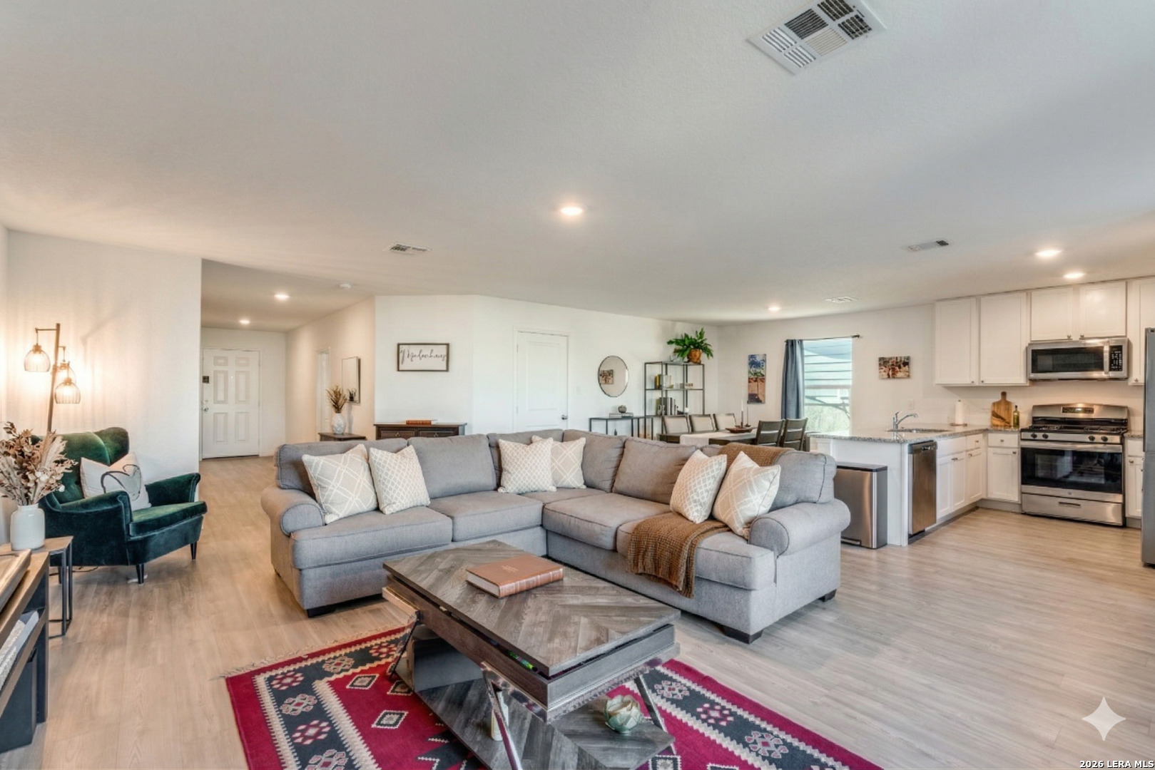 5319 Devils Ridge Converse TX 78109
