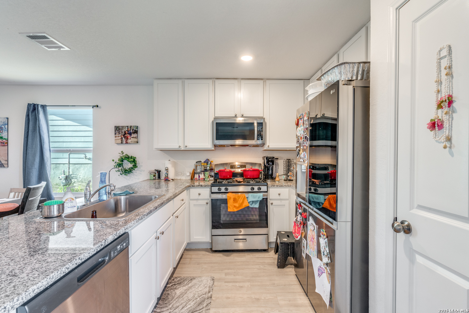 5319 Devils Ridge Converse TX 78109