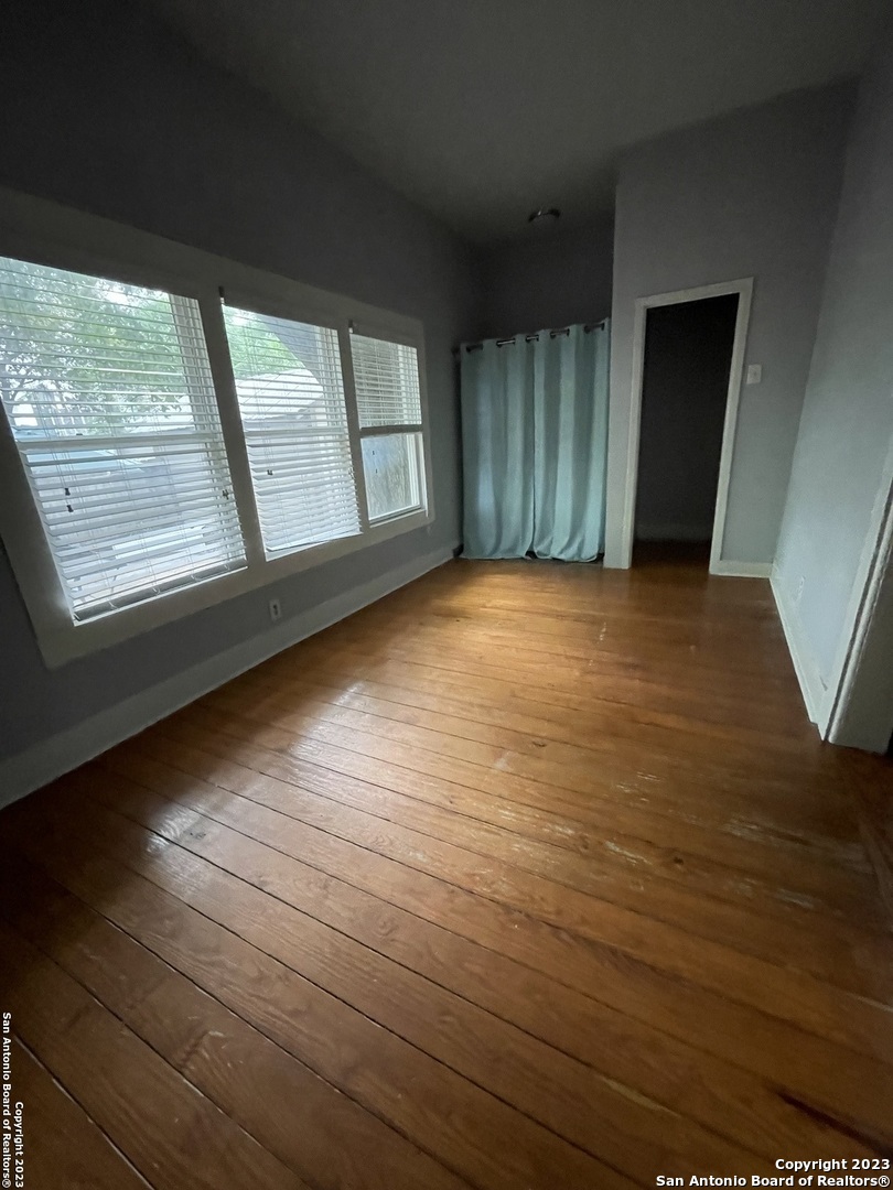 305 Barrera Street San Antonio TX 78210