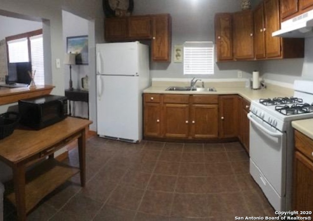 305 Barrera Street San Antonio TX 78210