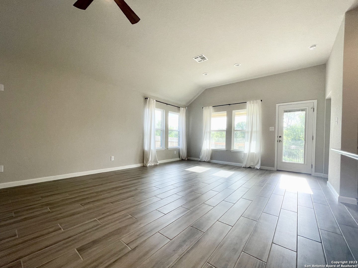 1518 Stony Island Drive San Antonio TX 78245