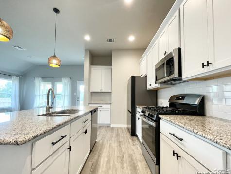 1518 Stony Island Drive San Antonio TX 78245