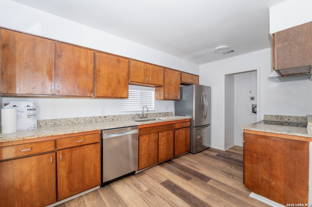 538 W Elsmere San Antonio TX 78212