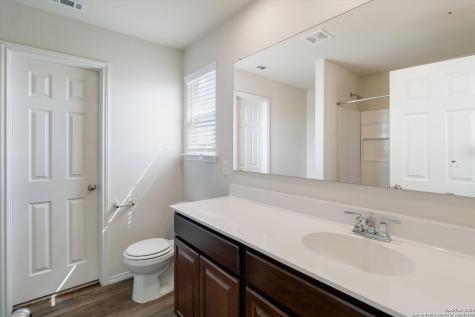 414 Retama Pass San Antonio TX 78222