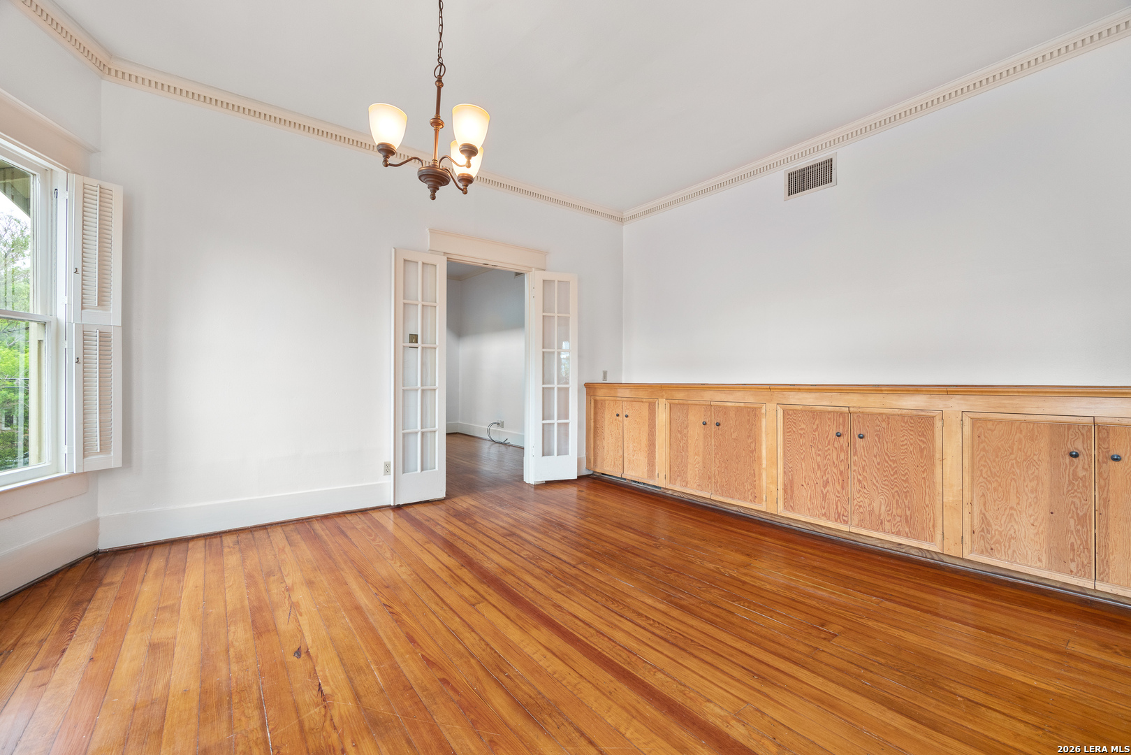 636 Patterson Avenue Alamo Heights TX 78209