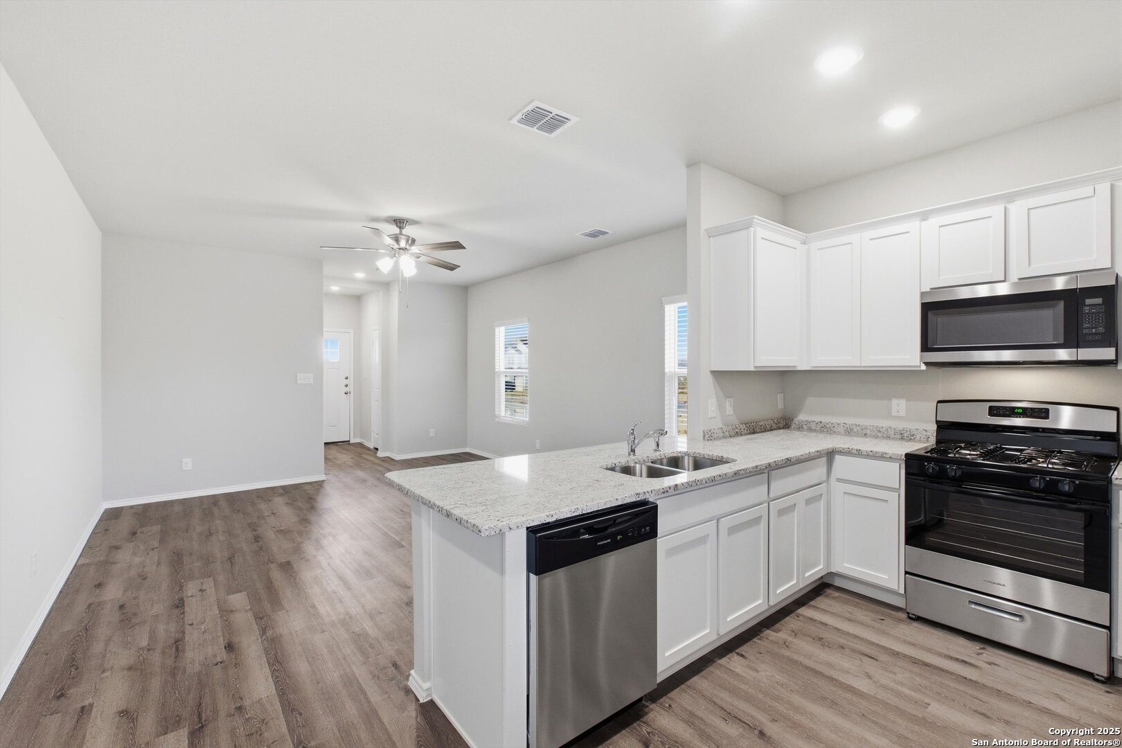 518 Abigail San Antonio TX 78253