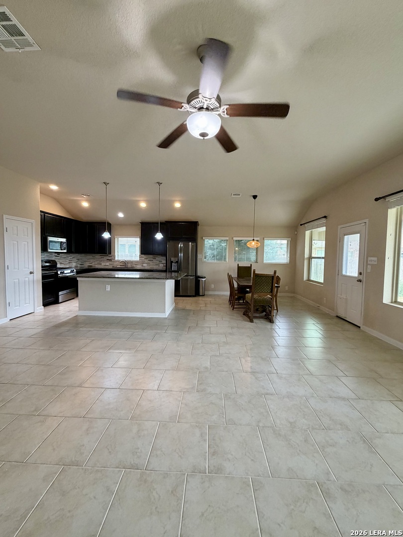 646 Ridge Lawn Drive New Braunfels TX 78130