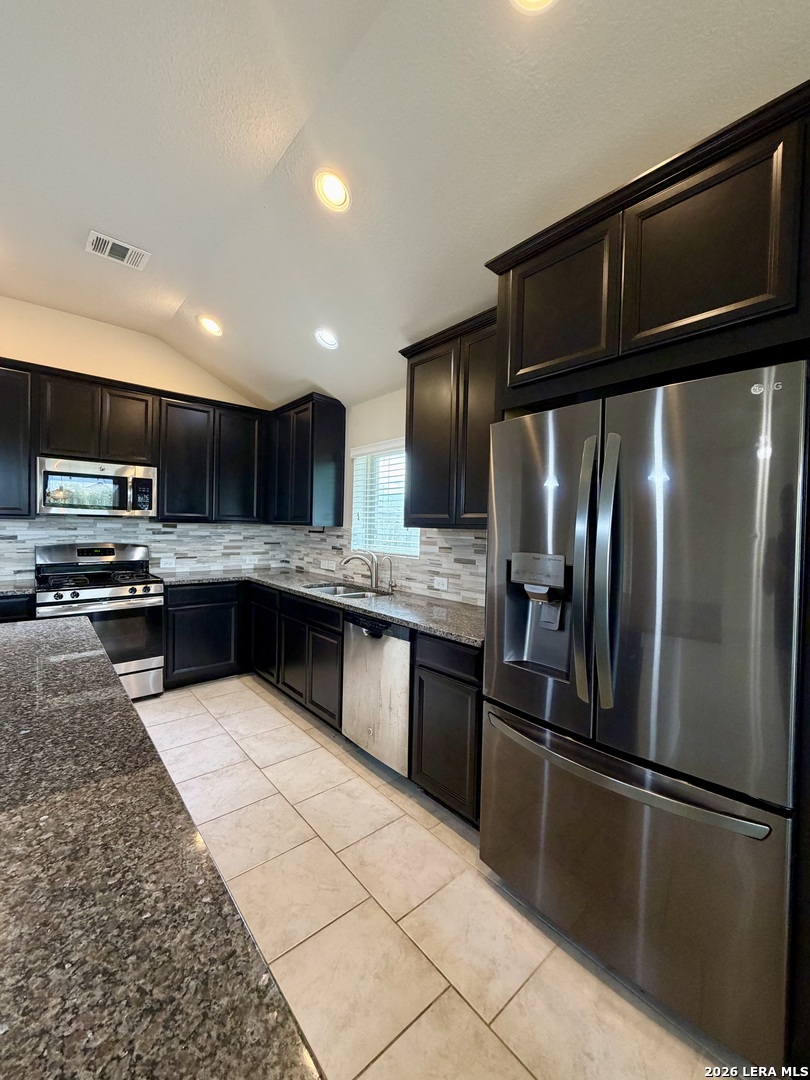 646 Ridge Lawn Drive New Braunfels TX 78130