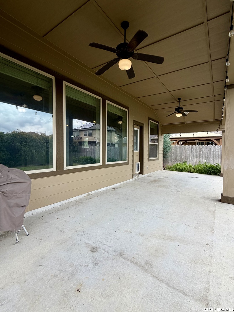 646 Ridge Lawn Drive New Braunfels TX 78130