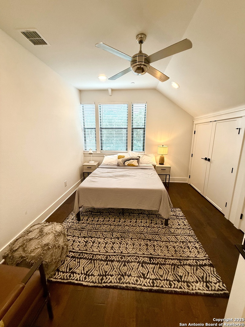 808 E Carson Street San Antonio TX 78208